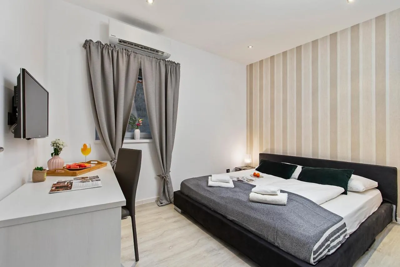 Apartments Rijeka In